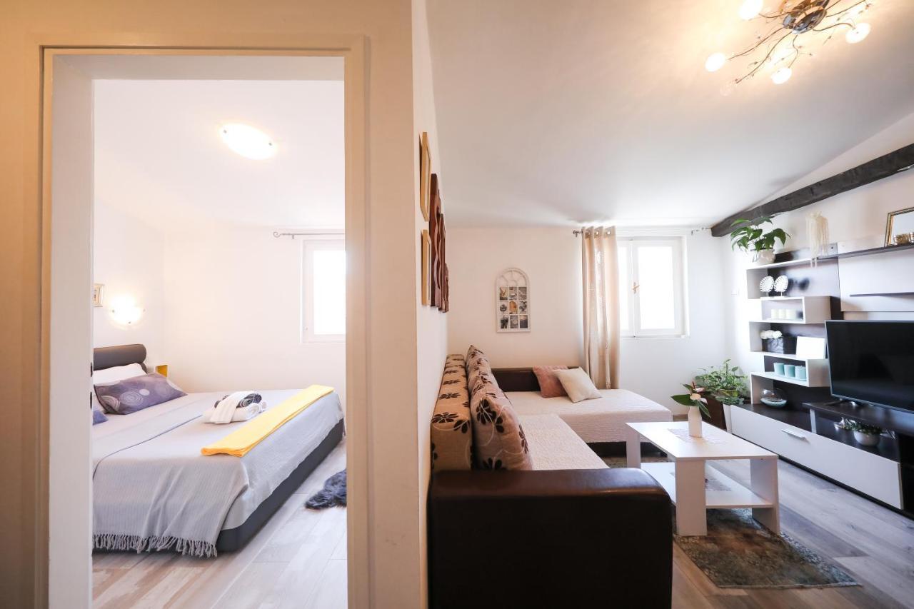 Apartment Rita Zadar Exteriör bild