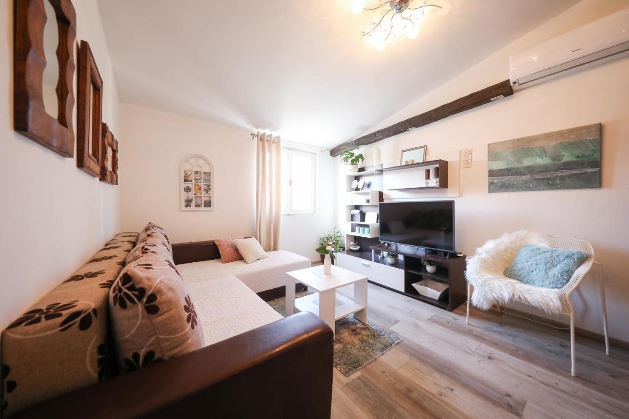 Apartment Rita Zadar Exteriör bild
